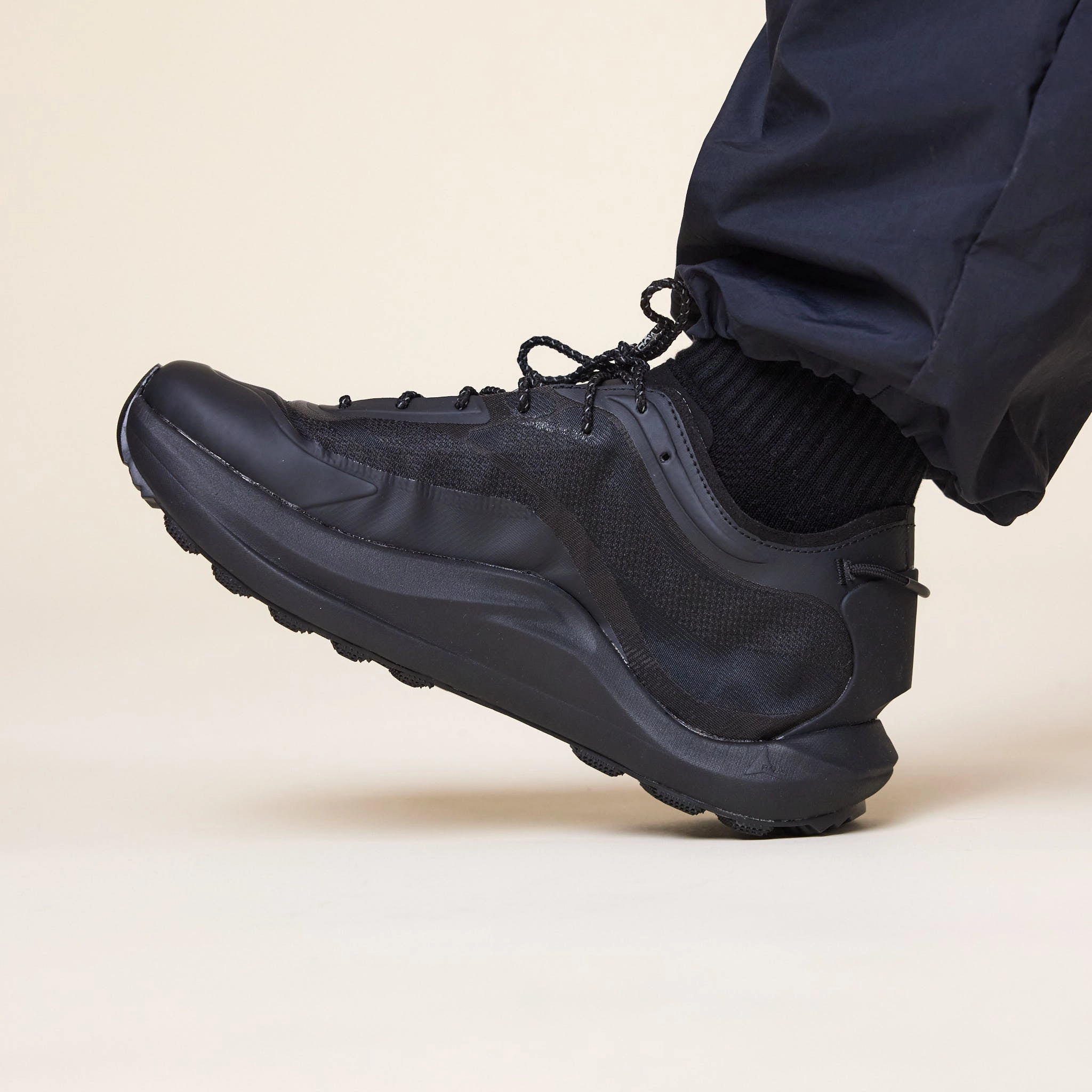 Comfort Wedge Roa Hiking - Sella Hiking Trainer  - Black