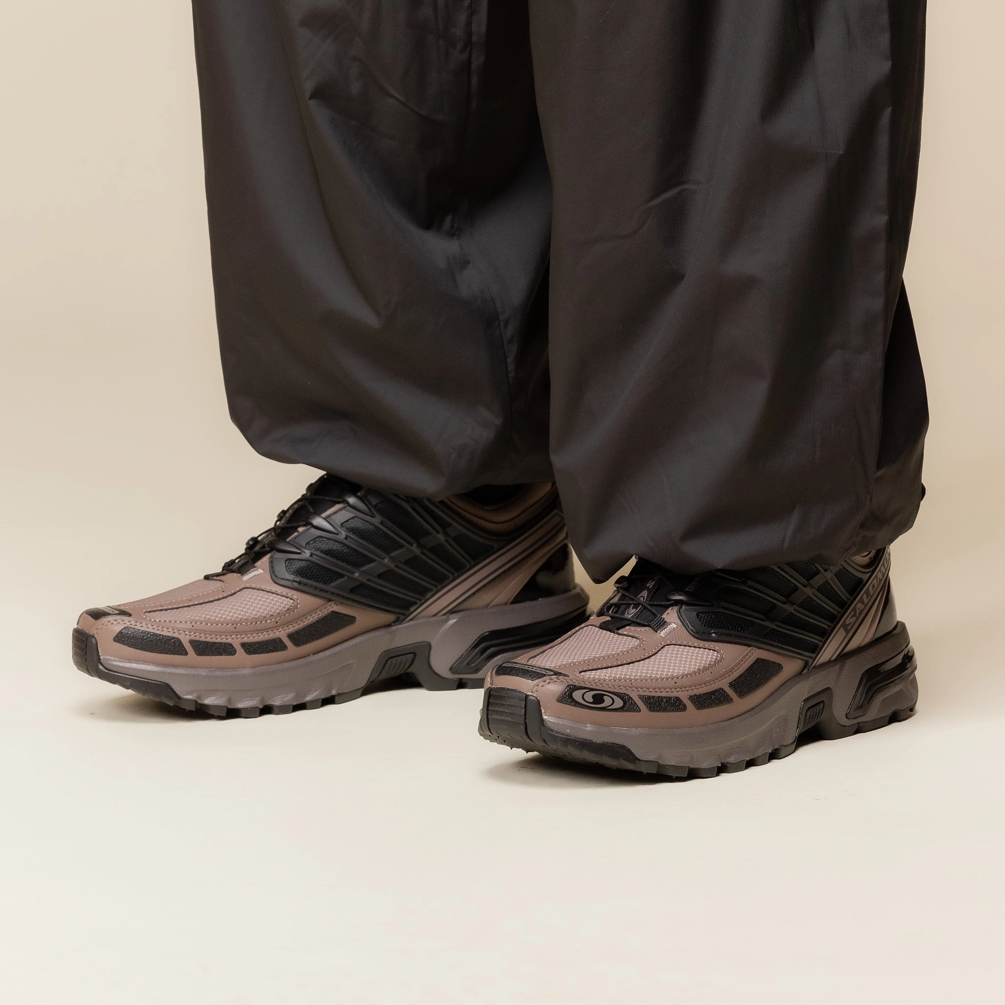 Salomon - ACS Pro Gore-Tex - Iron / Plum Kitten / Black Long Trek Support Flexible Motion