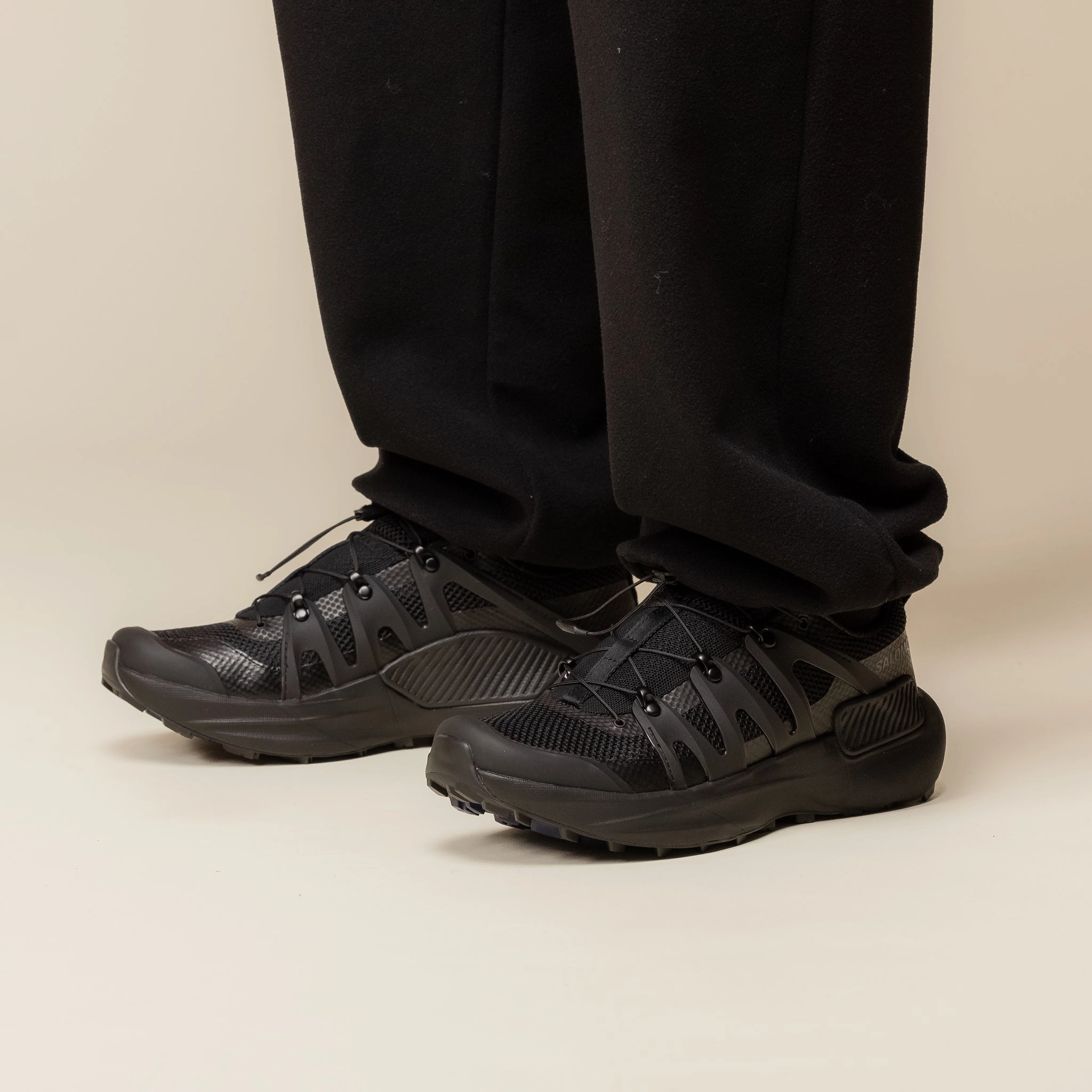 City Pace Salomon - Genesis Advanced Trainer - Black / Black / Black