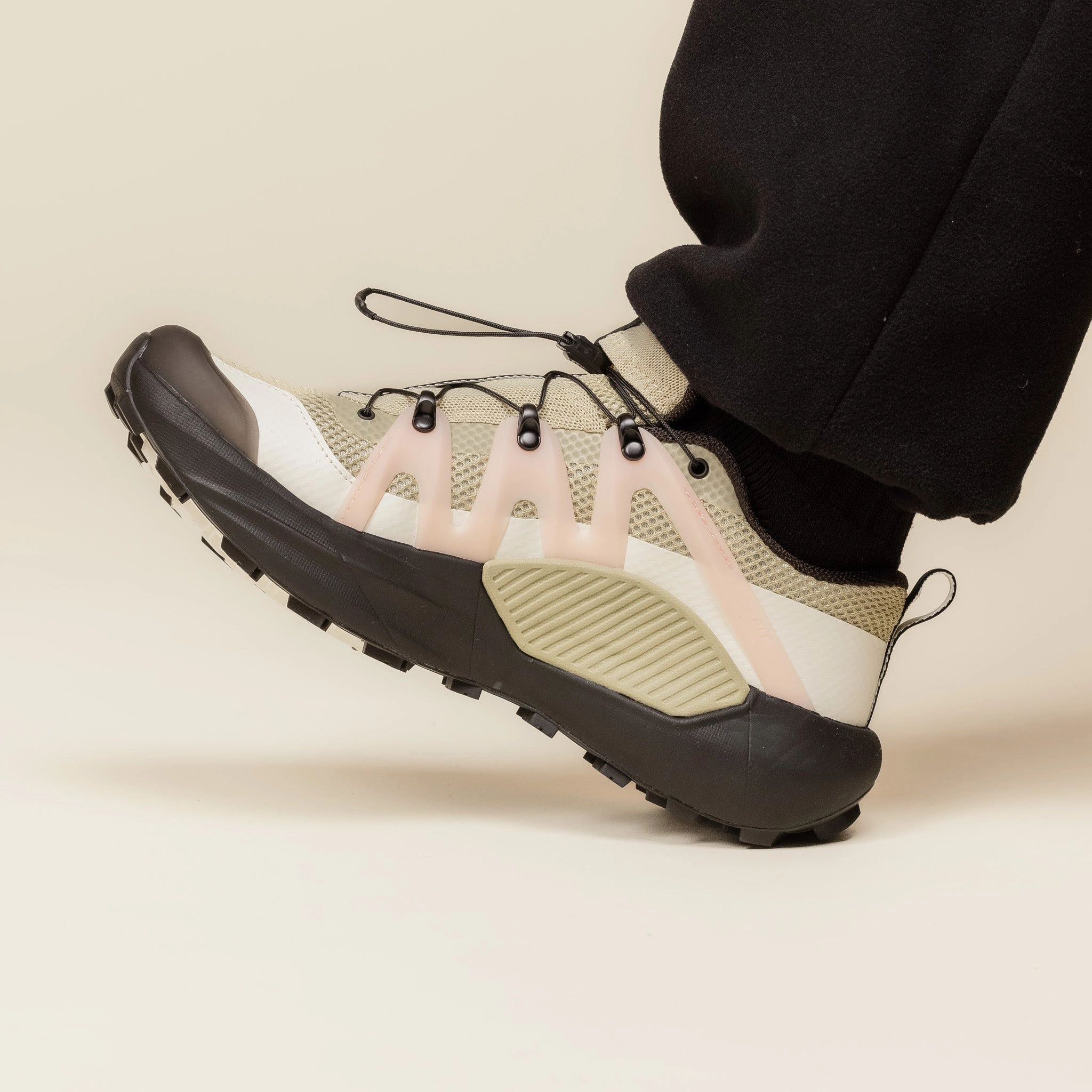 Salomon - Genesis Advanced Trainer - Pale Olive Green / Black / Impatiens Pink Leather Upper