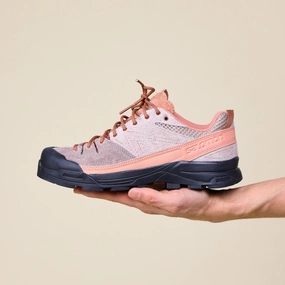 Street Fit group walk Salomon - X-ALP Leather - Etherea / Russet / Hyma Pink