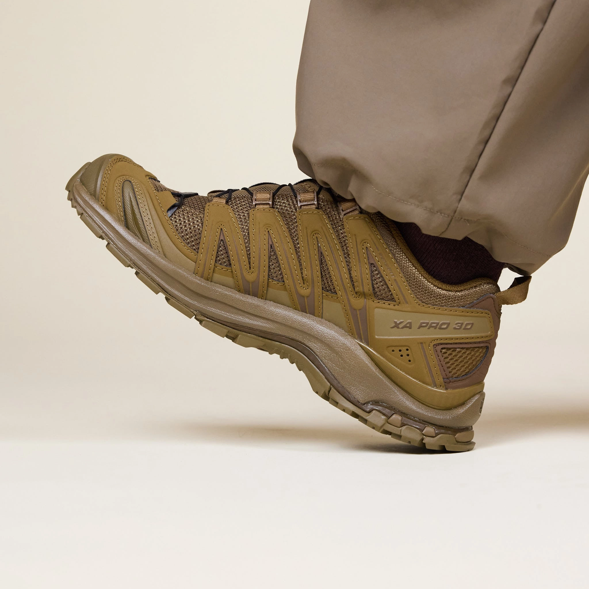 Ventilated Salomon - XA Pro 3D - Coyote Brown / Dark Earth