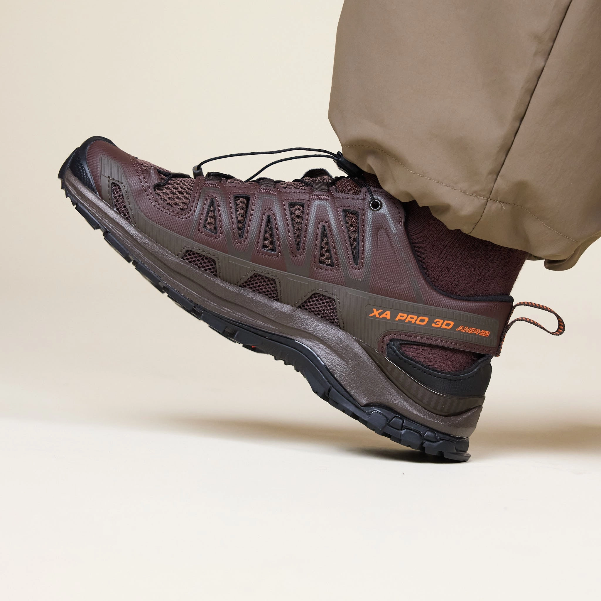 Month Strong Galaxy Tone Salomon - XA Pro 3D Amphib - French Roast / Delicioso / Red