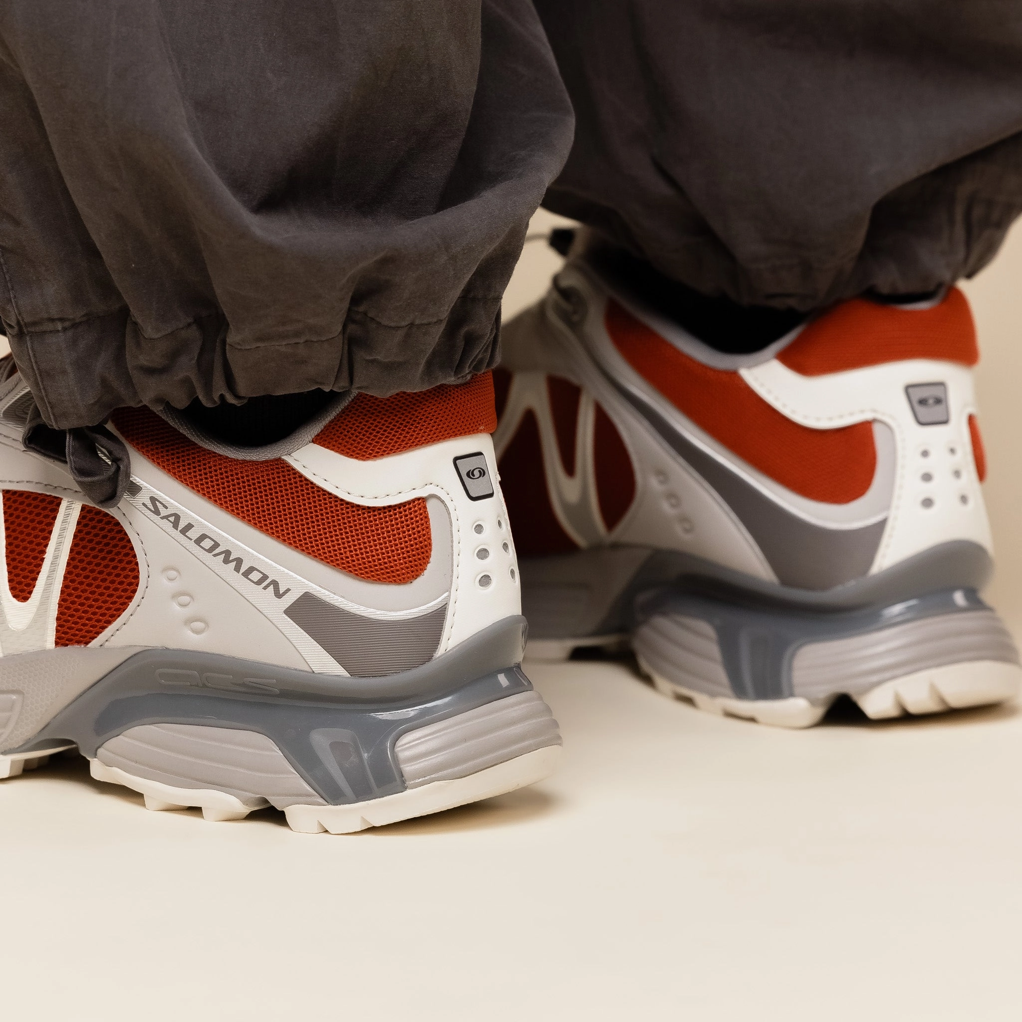 Salomon - XT Whisper - Burnt Ochre / Alloy / Vanilla Ice Backpacking Boots Climbing Terrain Fit