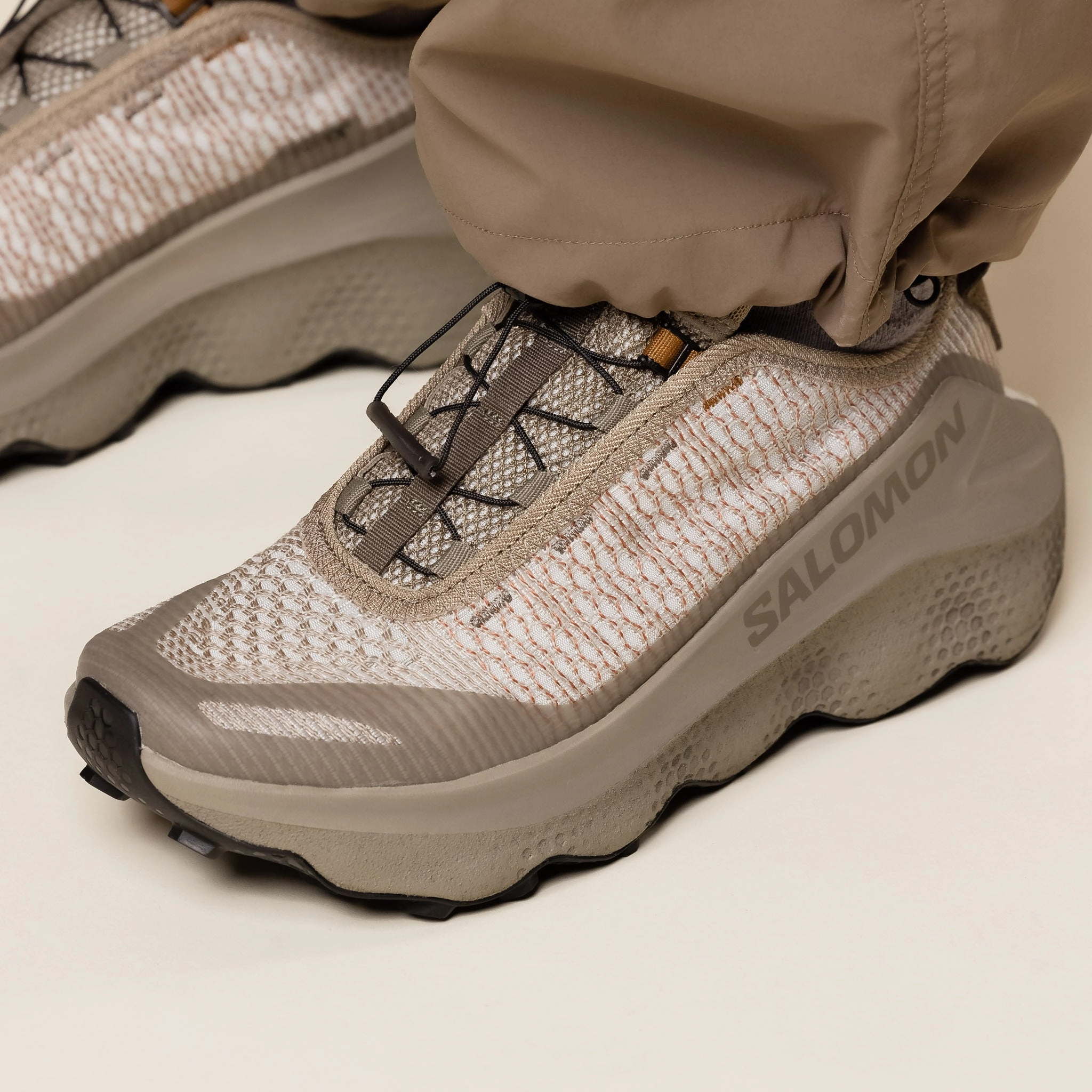 dance - fitness shoes racquetball player shoes Salomon Advanced - Orava Advanced - Fallen Rock / Stone Gray / Bronze Brown