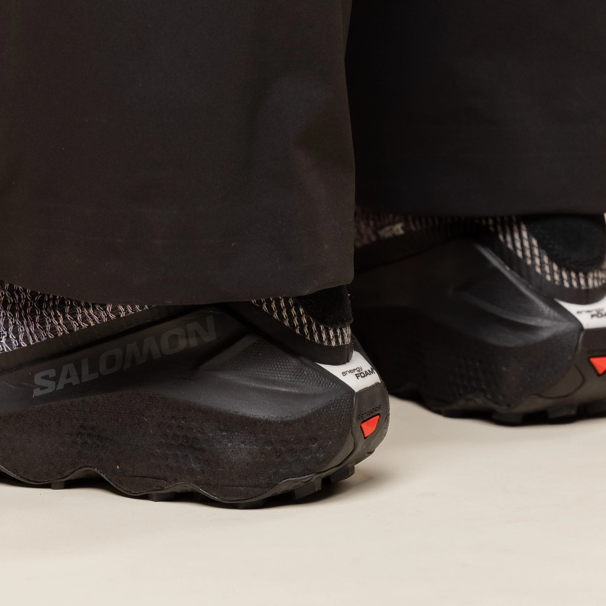 Salomon Advanced - Orava Advanced - Black / Sedona Sage / Astral Aura Night Glow Work