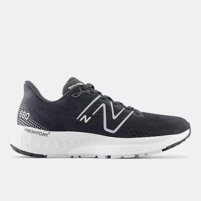 Ventilated Upper Smooth Feel New Balance Women's Fresh Foam X 880v13 Running Shoe Black
