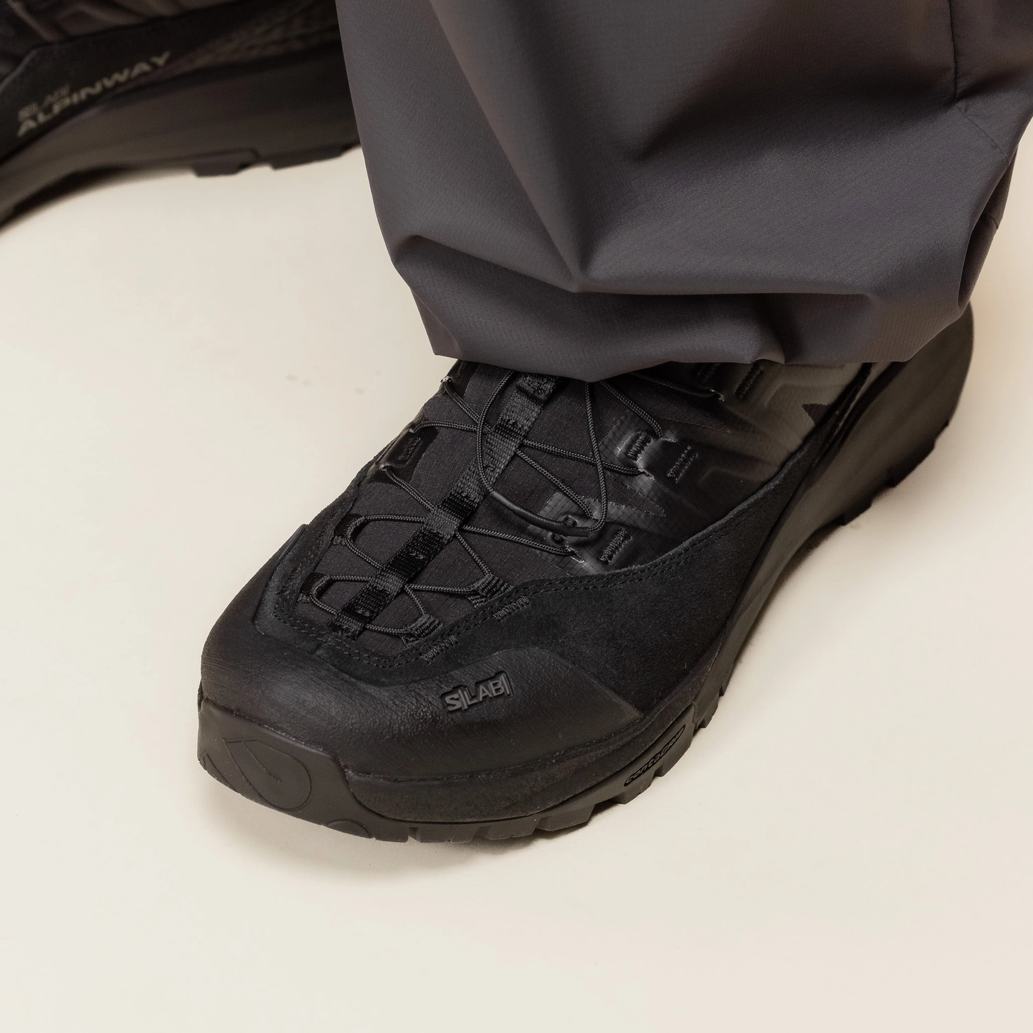 Durable outsole Salomon Advanced - Alpinway Advanced - Black / Asphalt