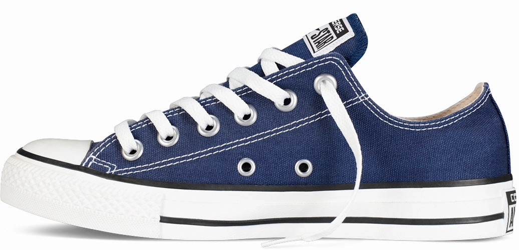Retro Core Converse Chuck Taylor All Star Low Top Navy