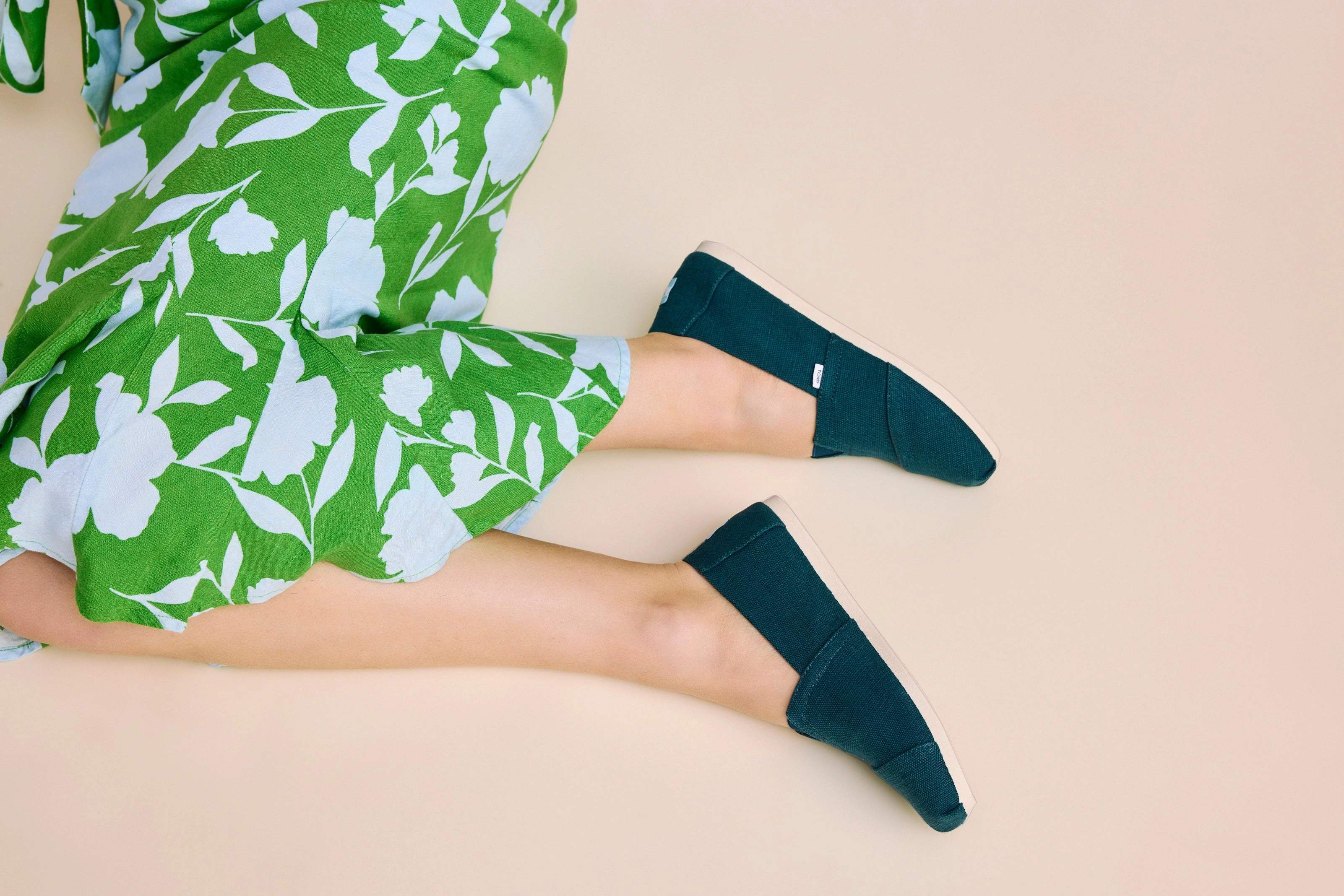 Instant Walk Shoes Women's Alpargata Classic - Dark Teal Canvas