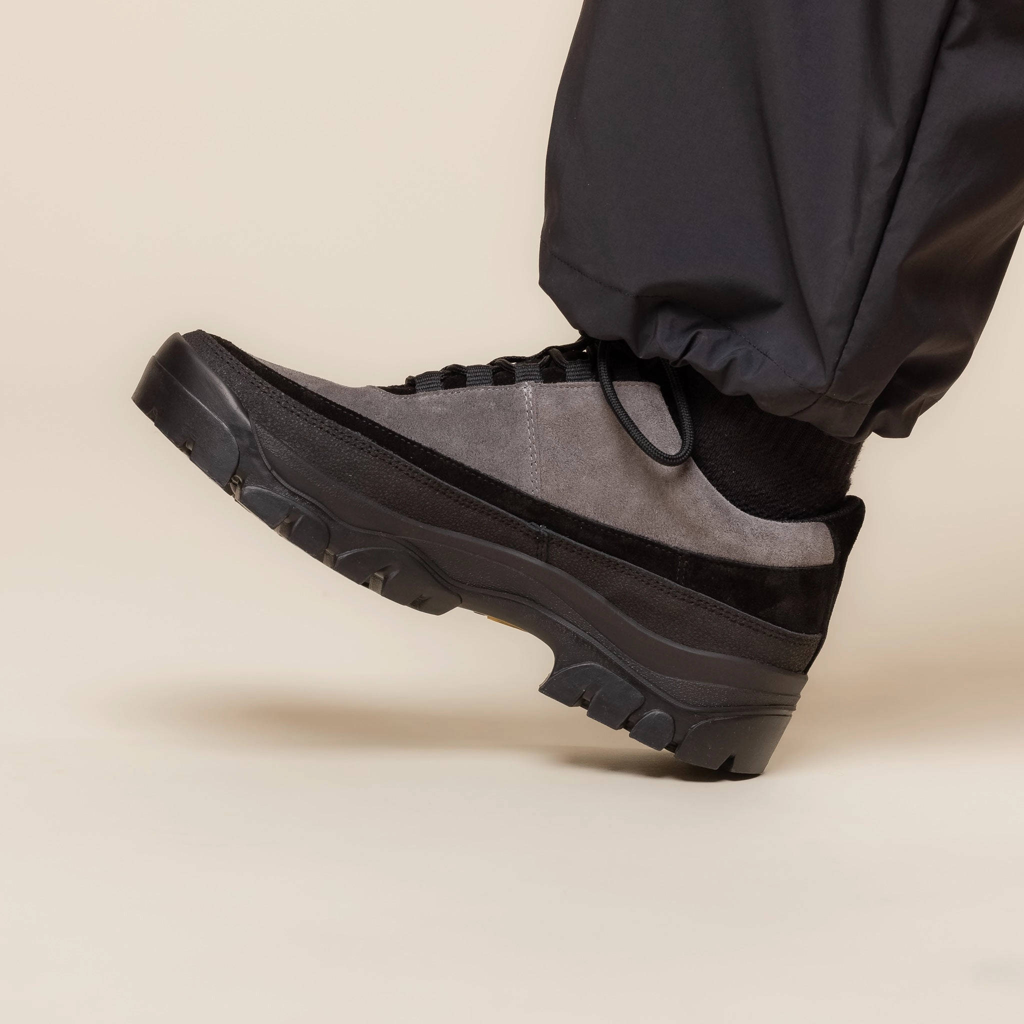 Tarvas - Easy Hiker Suede - Dark Grey High Comfort