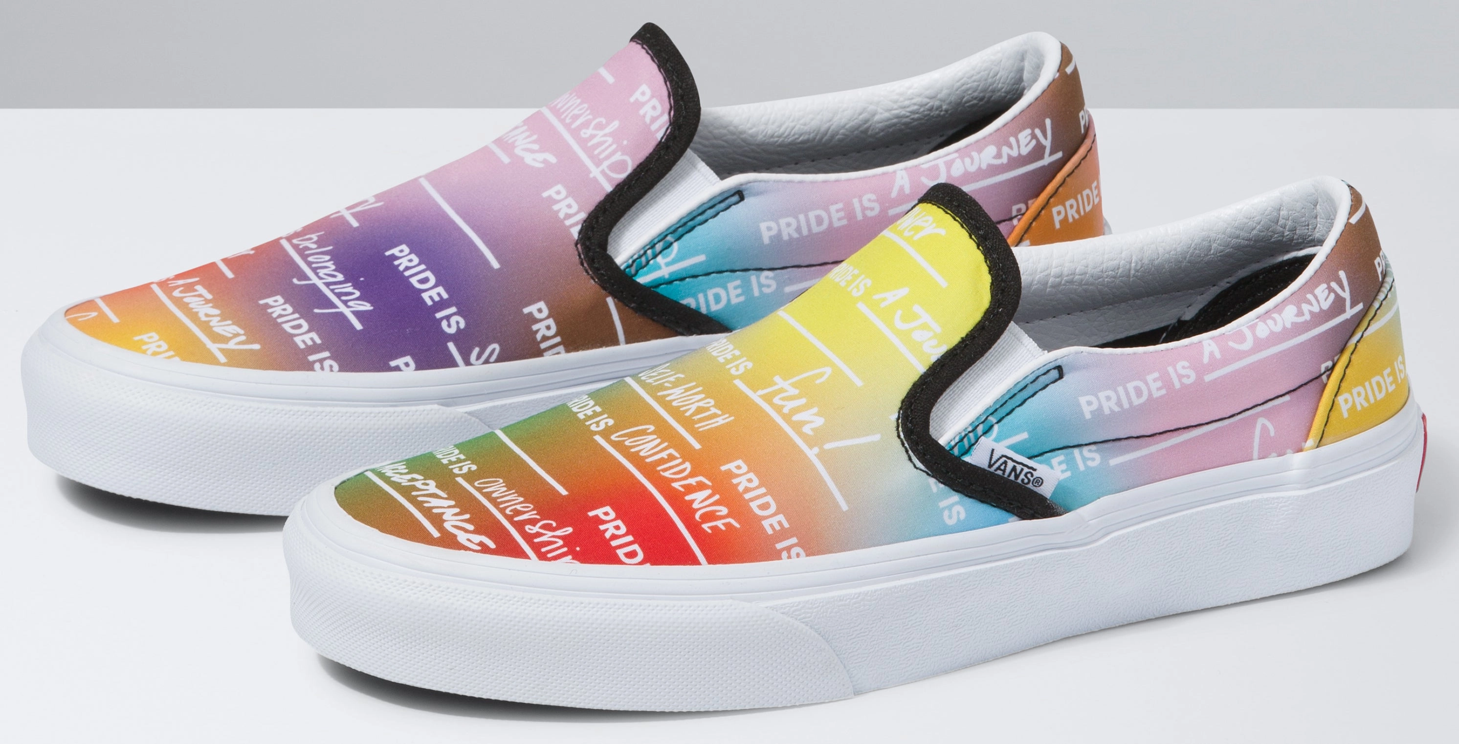 Wave Flow Pose Ready Vans Classic Slip-On Pride Rainbow/True White