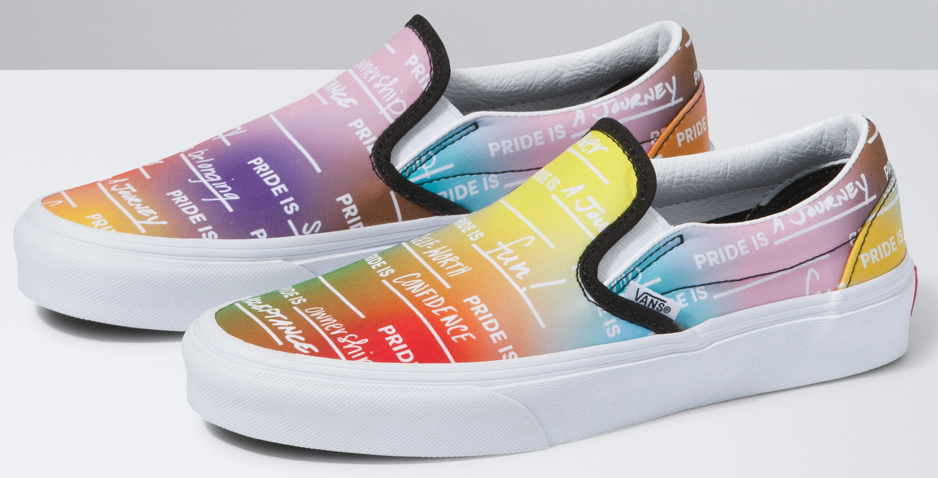 Wave Flow Pose Ready Vans Classic Slip-On Pride Rainbow/True White