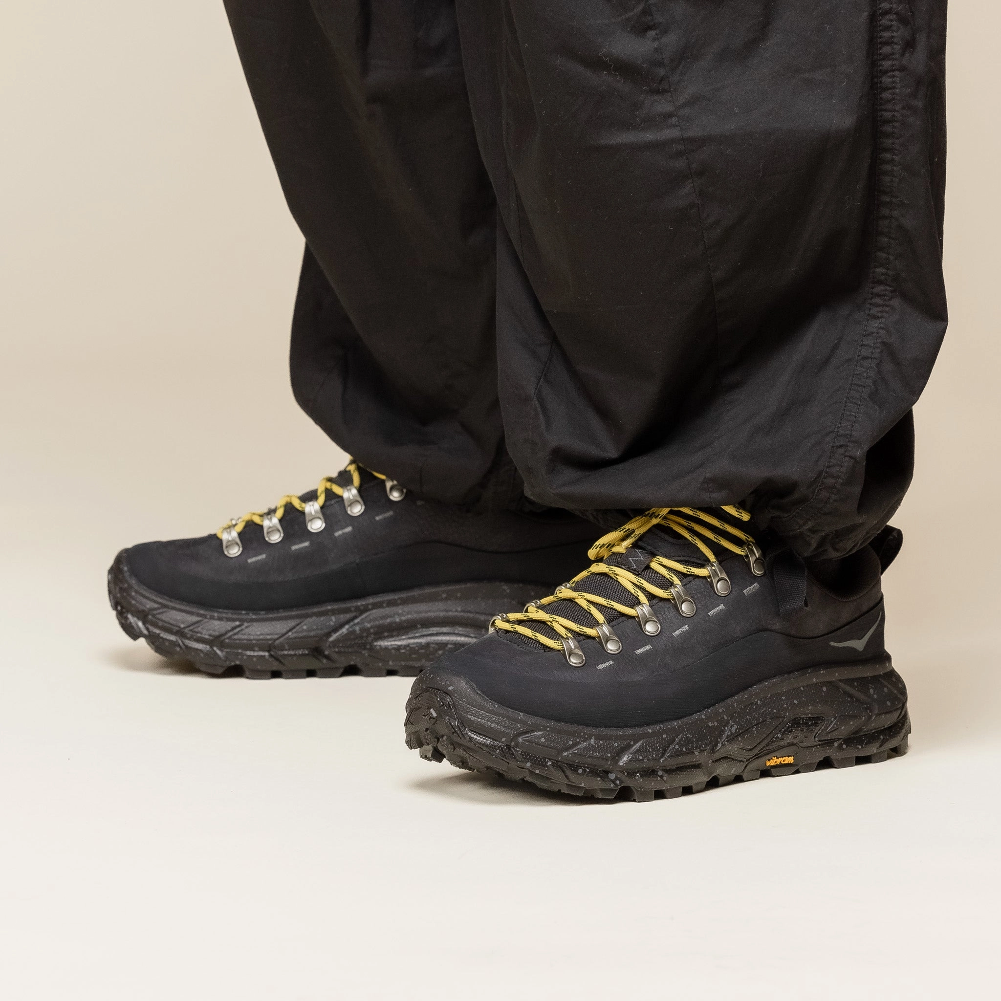 Trail Conditions Good Grip Hoka - Tor Summit Hiking Shoe - Black