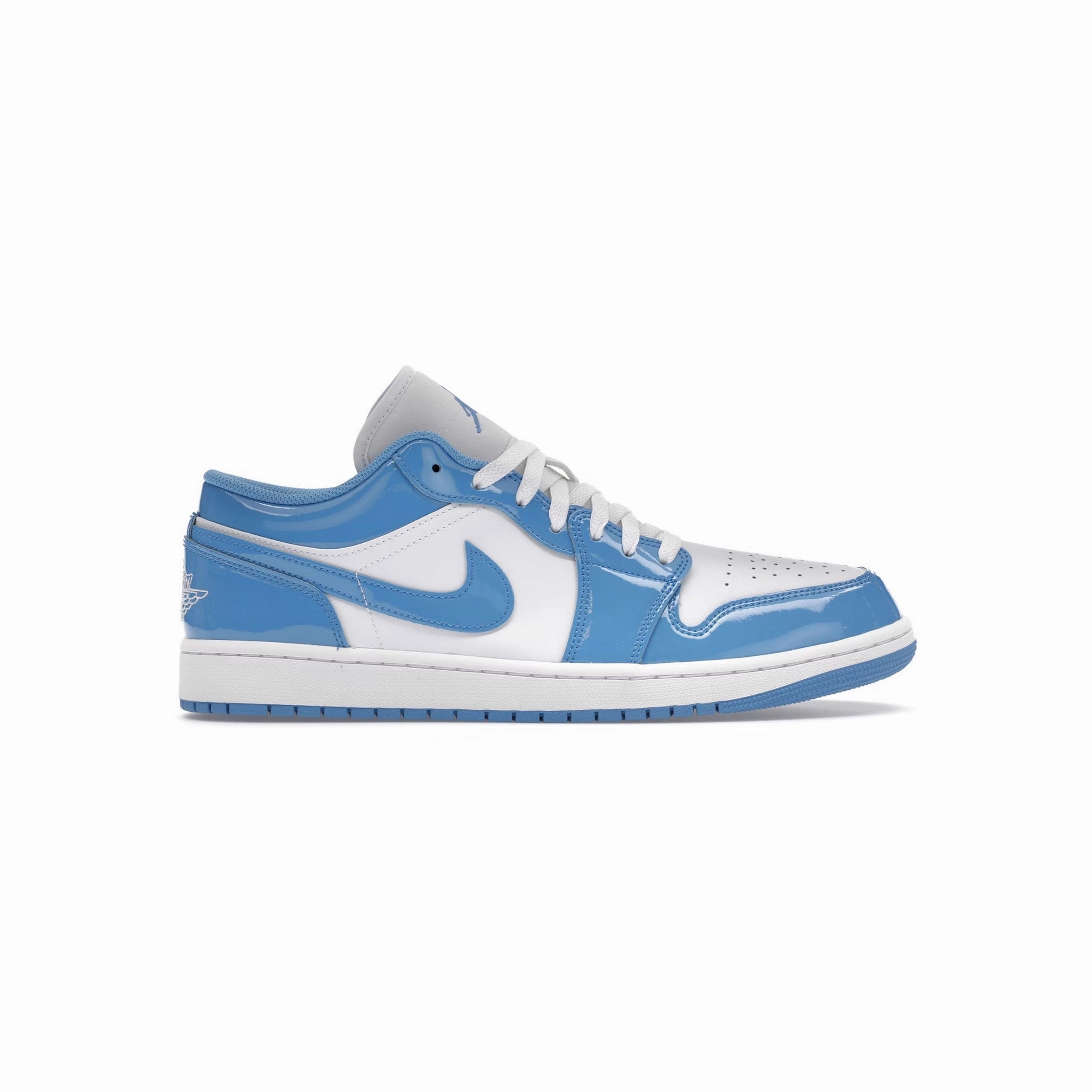 Jordan 1 Low SE White Legend Blue Seamless construction Mesh