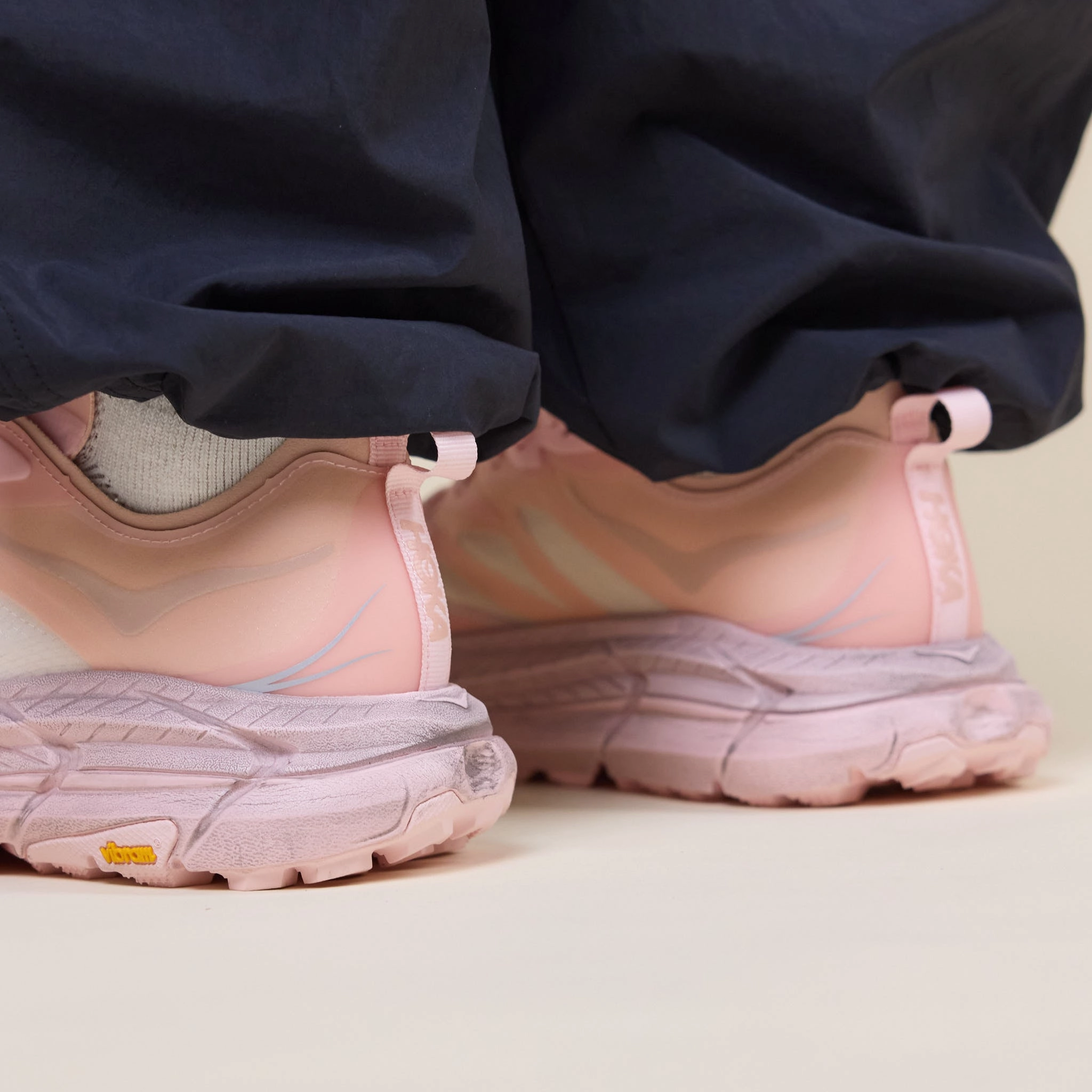 Suede Soft Hoka - Mafate Speed 4 Lite - Rose Tea / Rose Latte