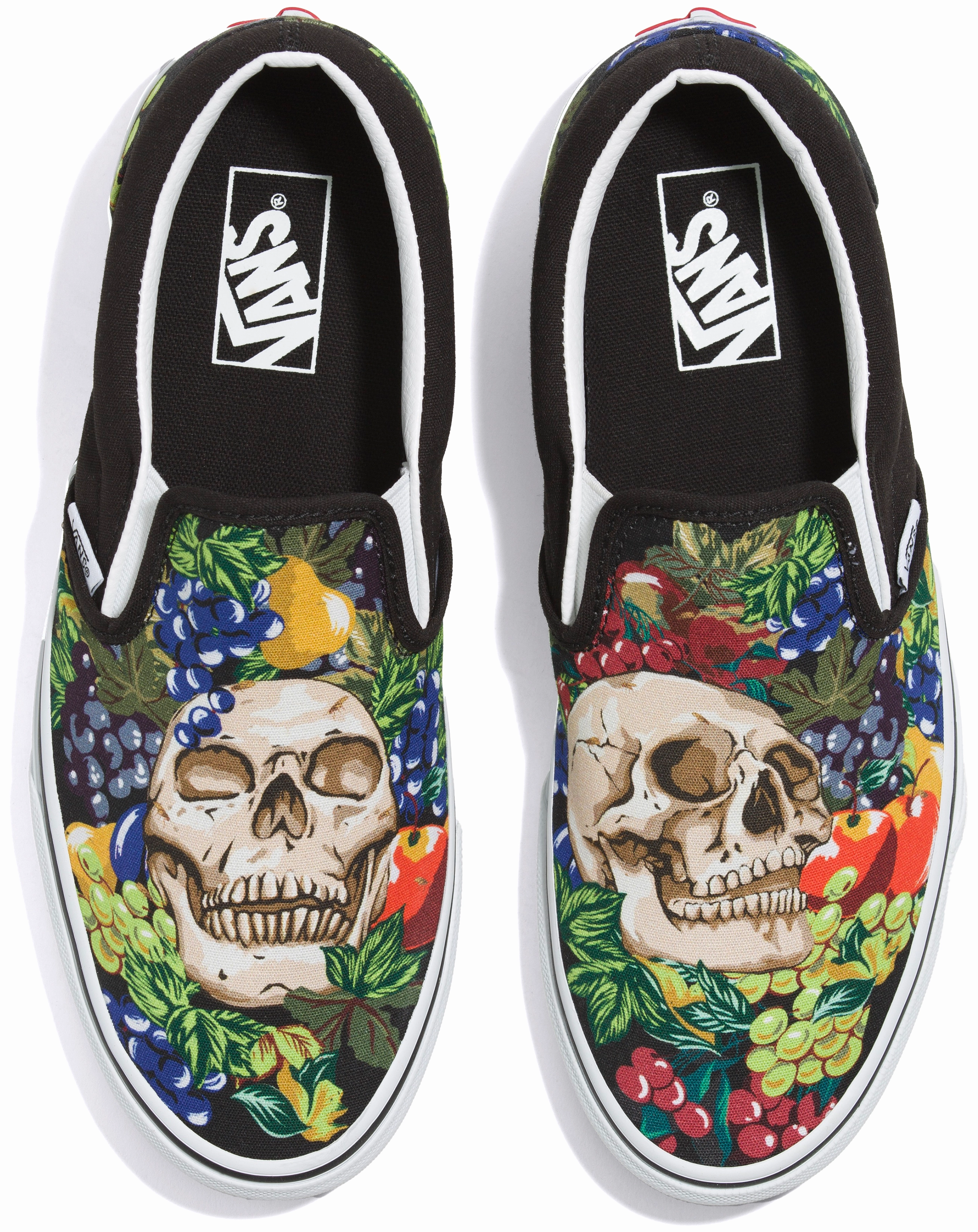 Pastel tone Comfort collar Vans Classic Slip-On Fruit Skull Black/White