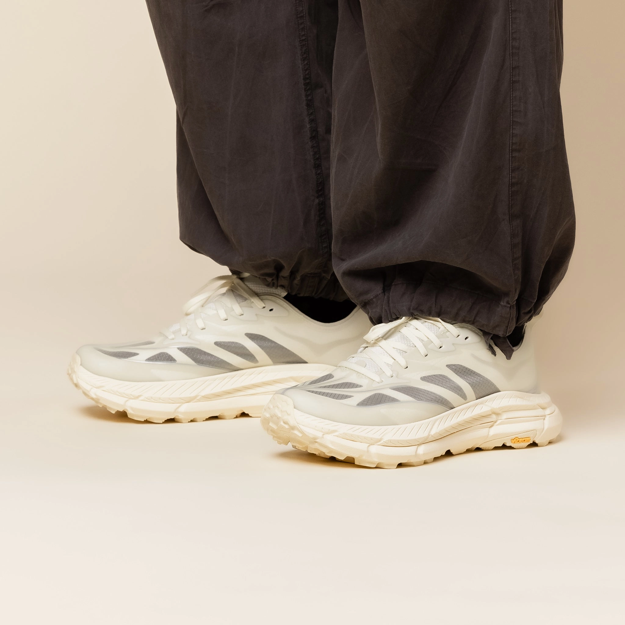 Hoka - Mafate Speed 4 Lite - Truffle Salt / Vintage Yellow World Walk Fresh Tone