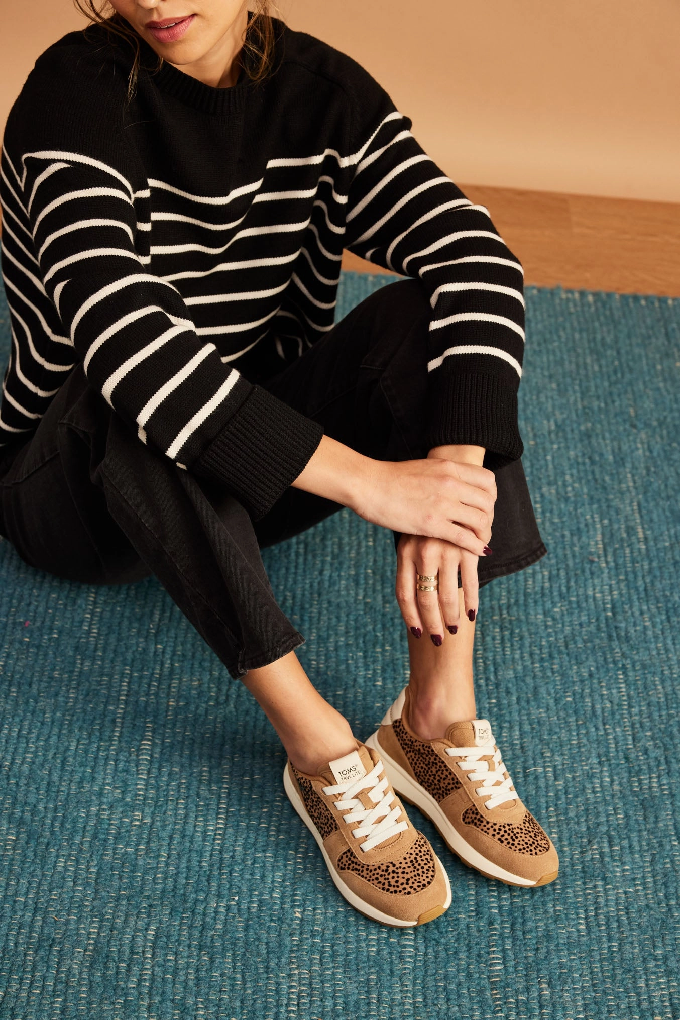 Sports use Women's TRVL Lite Retro Sneaker - Toffee/Mini Cheetah