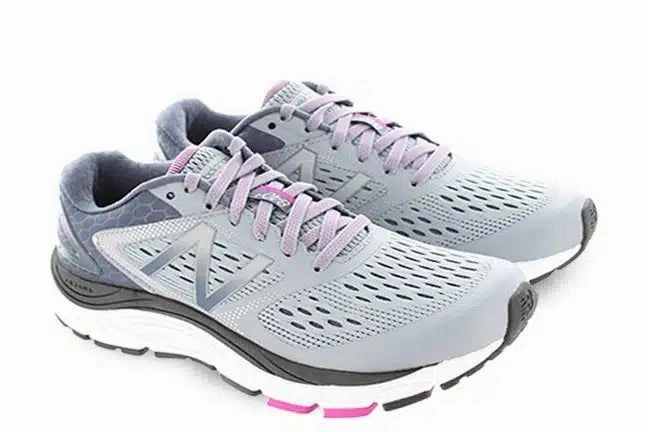 New Balance Women's W840G04 Sneaker Grey Adaptive Steps